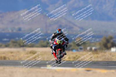 media/Dec-17-2023-CVMA (Sun) [[bf0c04832d]]/Race 2 Amateur Supersport Open/